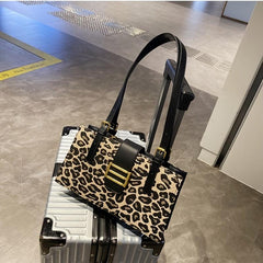 Leopard Print Shoulder Bag Y2K Buckle Decor Handbag Purse