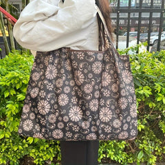 Cartoon Random Pattern Foldable Tote Bag Lightweight Portable Shoulder Bag