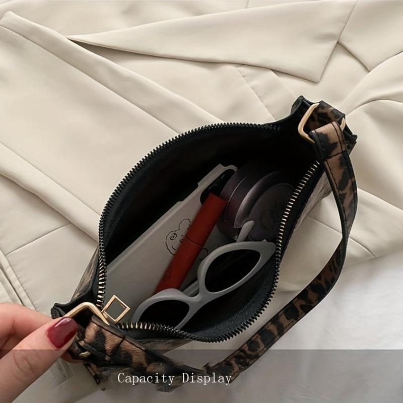 Animal Print Shoulder Bag Zipper PU Leather Versatile Crescent Bag