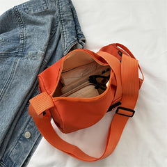 Minimalist Casual Shoulder Bag with Release Buckle