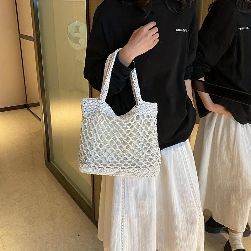 Minimalist Woven Shoulderbag for Vacation Storage