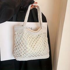 Minimalist Woven Shoulderbag for Vacation Storage
