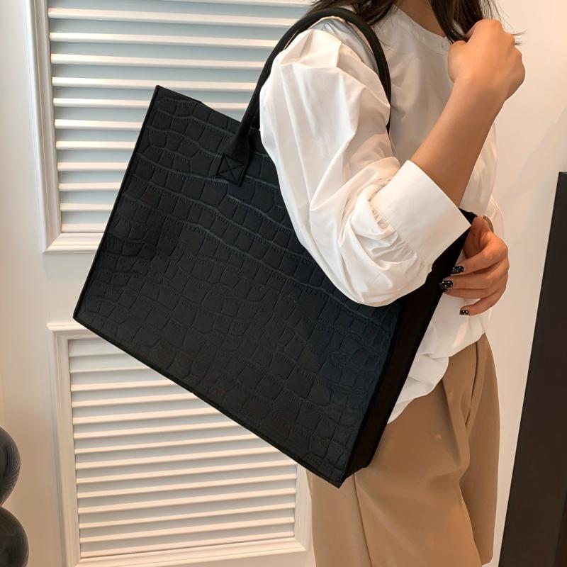 Crocodile Embossed Felt Tote Bag Large Capacity Handbag