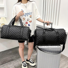Quilted Detail Sports Handbag Storage Bag Solid Duffle Bag