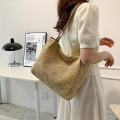 Minimalist Straw Shoulder Bag Woven Handbag For Work