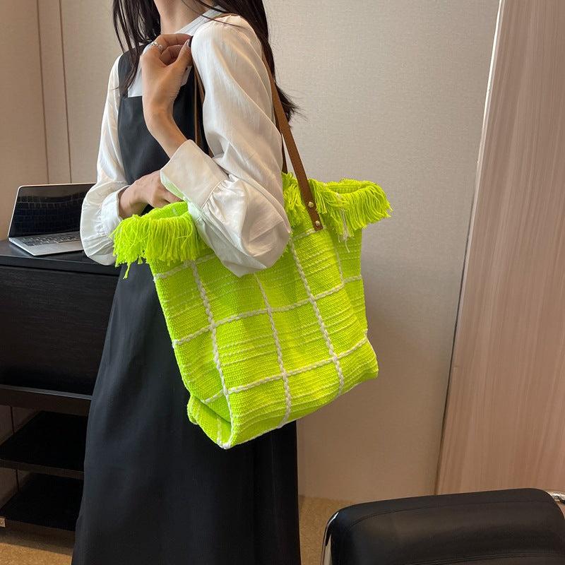 Plaid Pattern Canvas Tote Bag Gingham Shoulder Bag with Fringe Trim