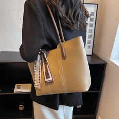 Vintage Vegan Leather Tote Bag Large Capacity Shoulder Bag For Women