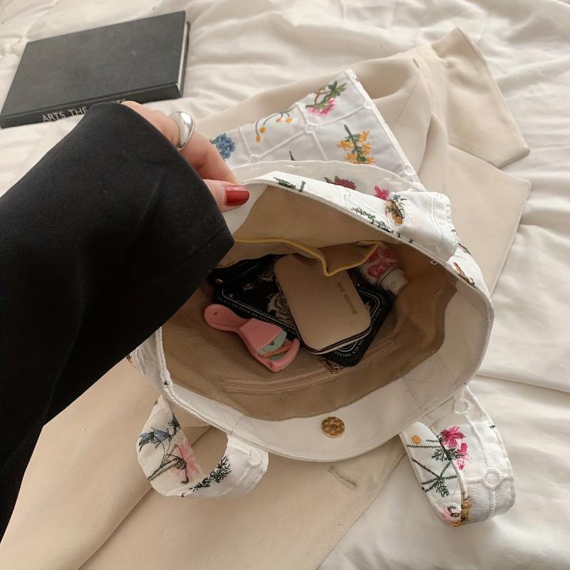 Floral Embroidery Fabric Tote Bag Plaid Shoulder Bag Women's Handbag