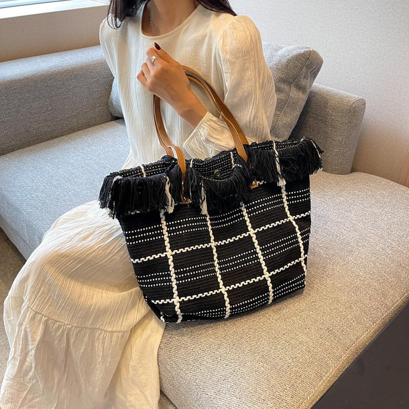 Plaid Pattern Canvas Tote Bag Tassel Trim Shoulder Bag