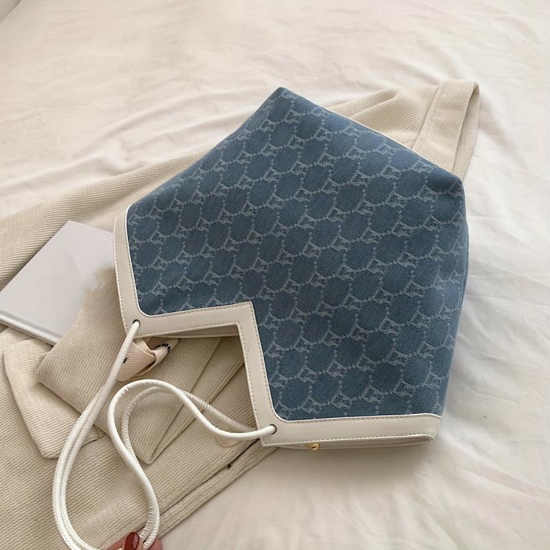 Letter Embroidered Shoulder Bag