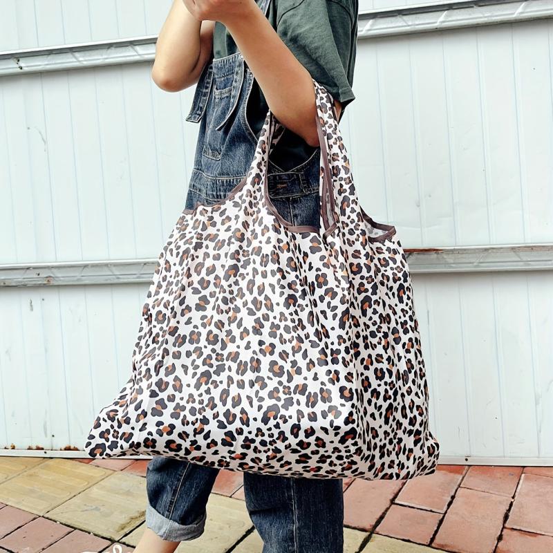 Foldable Reusable Bag Large Capacity Shopper Bag All Over Pattern Bag