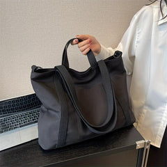 Large Capacity Nylon Tote Bag Lightweight Portable Shoulder Bag