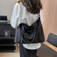 Large Capacity Nylon Tote Bag Lightweight Portable Shoulder Bag
