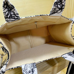 Large Capacity Retro Jacquard Embroidered Canvas Tote Bag