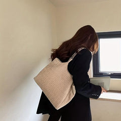 Pleated Metal Chain Willow Leaf Tote Bag PU Leather Shoulder Bag
