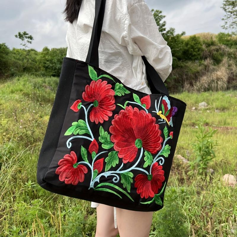 Flower Embroidered Tote Bag Large Capacity Shoulder Bag