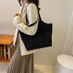 Argyle Quilted Tote Bag Metal Flower Decor Shoulder Bag