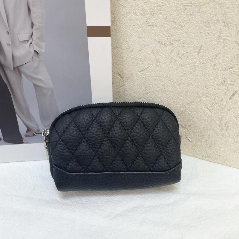Minimalist Clutch Wallet Zipper Quilted Detail Coin Purse