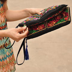 Vintage Embroidery Flower Wallet Long Clutch Purse with Zipper