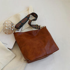 Vintage Geometric Crossbody Bag with Large Capacity Shoulder Strap