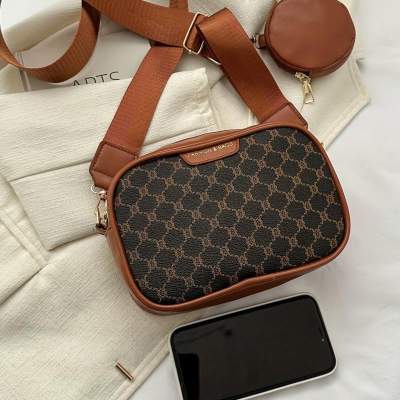 Vintage Wide Strap Square Crossbody Bag PU Leather Textured Bag Purse