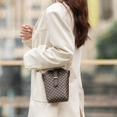 Stylish Allover Print Crossbody Bag with Chain Strap