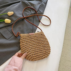 Boho Straw Crossbody Bag Summer Woven Beach Bag Retro Style Shoulder Bag