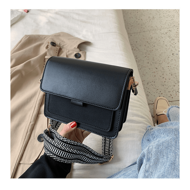 Minimalist Square Shoulder Bag with Wide Geometric Pattern Strap