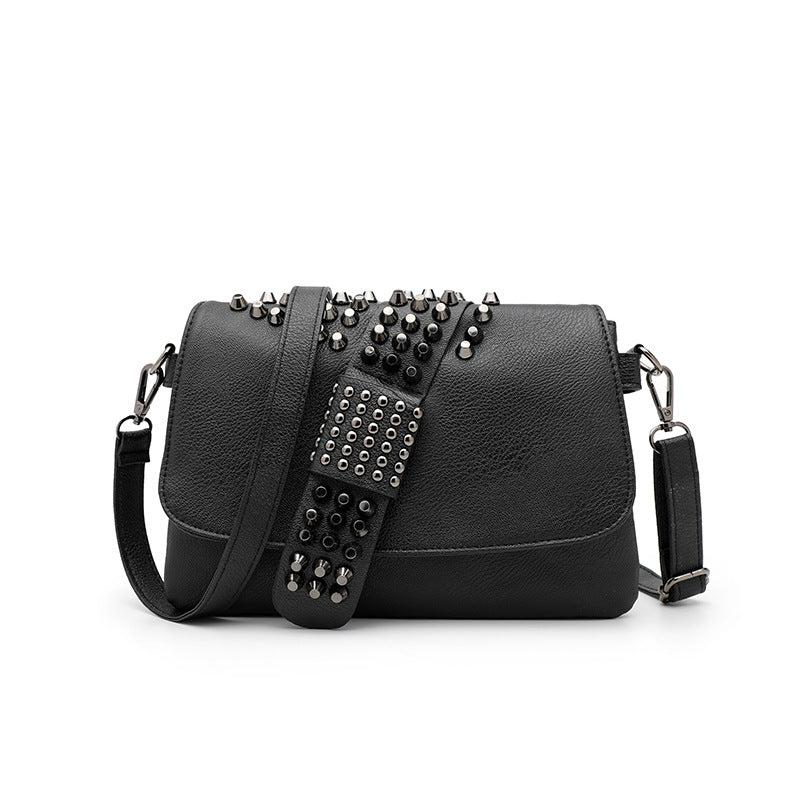 Gothic Studded Crossbody Bag Skull Pattern Shoulder Bag Chain Purse