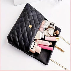 Quilted Tassel Metal Chain Crossbody Bag