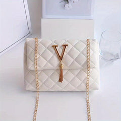 Quilted Tassel Metal Chain Crossbody Bag