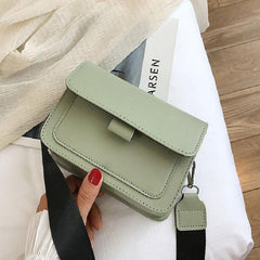 Vintage Wide Strap Crossbody Bag Solid Shoulder Bag For Women