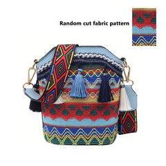 Boho Tassel Zip Crossbody Bag Vacation Shoulder Purse