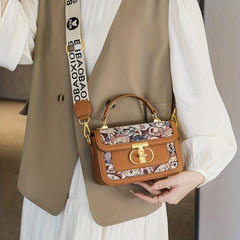 Bear Embroidery Square Handbag Crossbody Bag Vintage Flap Purse Women
