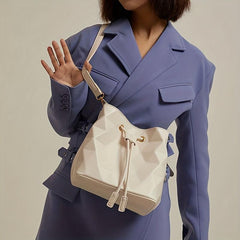 Geometric Embossed Portable Bucket Bag Solid Drawstring Shoulder Bag