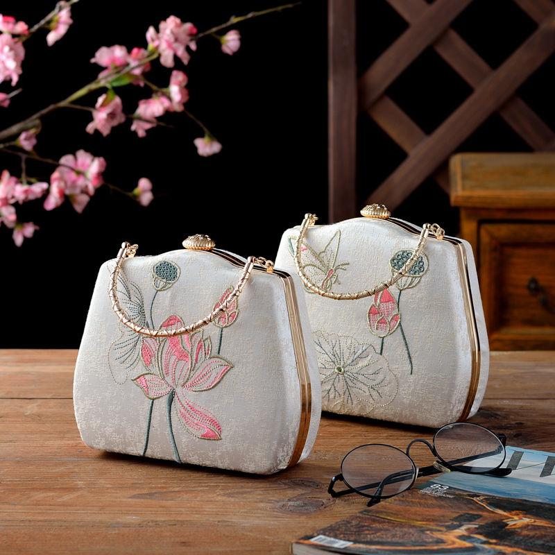 Flower Embroidered Evening Bag Top Ring Clutch Purse Handbag
