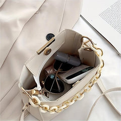 Letter Graphic Bucket Bag Chain Decor Crossbody Bag