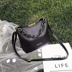 Letter Graphic Bucket Bag Chain Decor Crossbody Bag