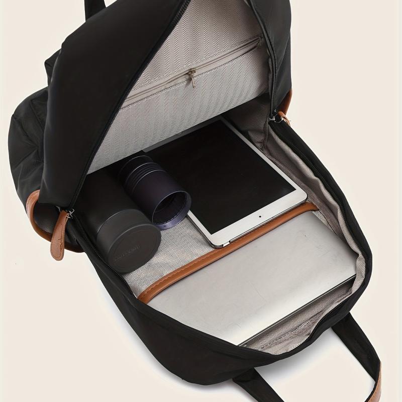 Large Capacity Nylon Lightweight Laptop Daypack