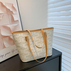 Large Capacity Tote Bag with Contrast Print