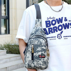 Men's Camouflage Crossbody Bag Lightweight Outdoor Sports Casual Chest Bag
