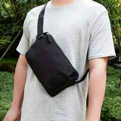 Outdoor Fanny Pack Crossbody Bag Men's And Women's Chest Bag