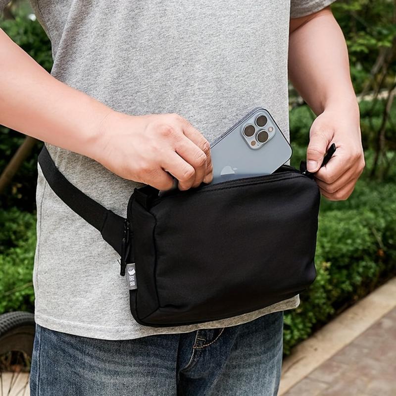 Outdoor Fanny Pack Crossbody Bag Men's And Women's Chest Bag