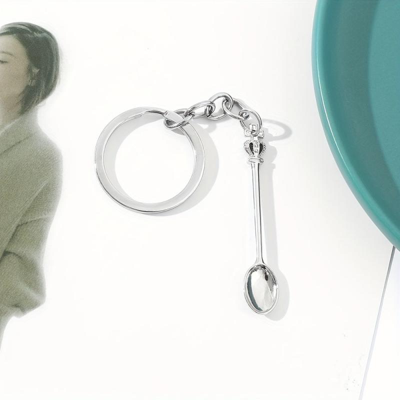 Alice Crown Mini Keychain Tea Spoon Pendant Retro Crown Spoon Key Chain