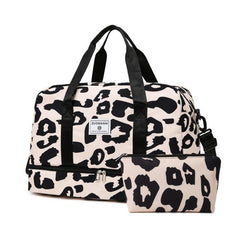 Leopard Pattern Travel Duffle Bag Nylon Large Capacity Lightweight Carry On Lugg