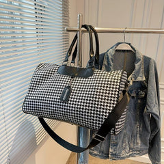 Houndstooth Pattern Sports Bag Large Capacity Duffle Gym Bag