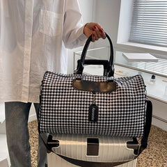 Houndstooth Pattern Sports Bag Large Capacity Duffle Gym Bag