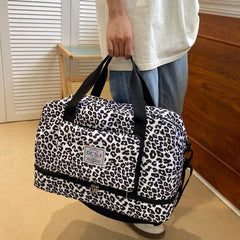 Large Capacity Weekender Duffle Bag Nylon Waterproof Foldable Luggage Bag