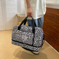 Large Capacity Weekender Duffle Bag Nylon Waterproof Foldable Luggage Bag