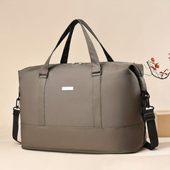 Large Capacity Weekender Tote Bag PU Leather Waterproof Luggage